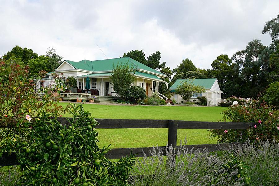 Brookwood Lodge Auckland Bagian luar foto