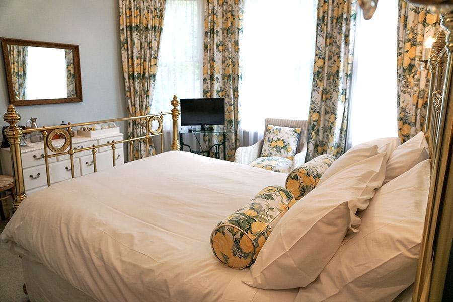 Brookwood Lodge Auckland Bagian luar foto